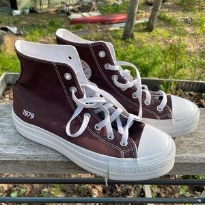 Platform Converse Chuck Taylors